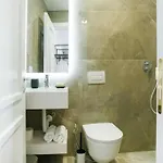Luxury 2 In