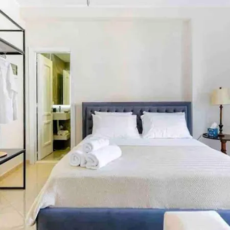 Luxury 2 In Apartment